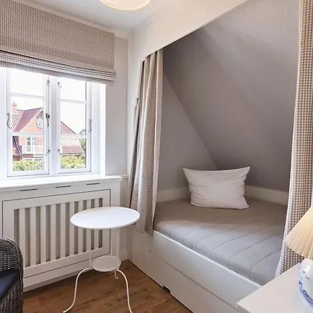 Haus Eiderstedt 2 Holiday home